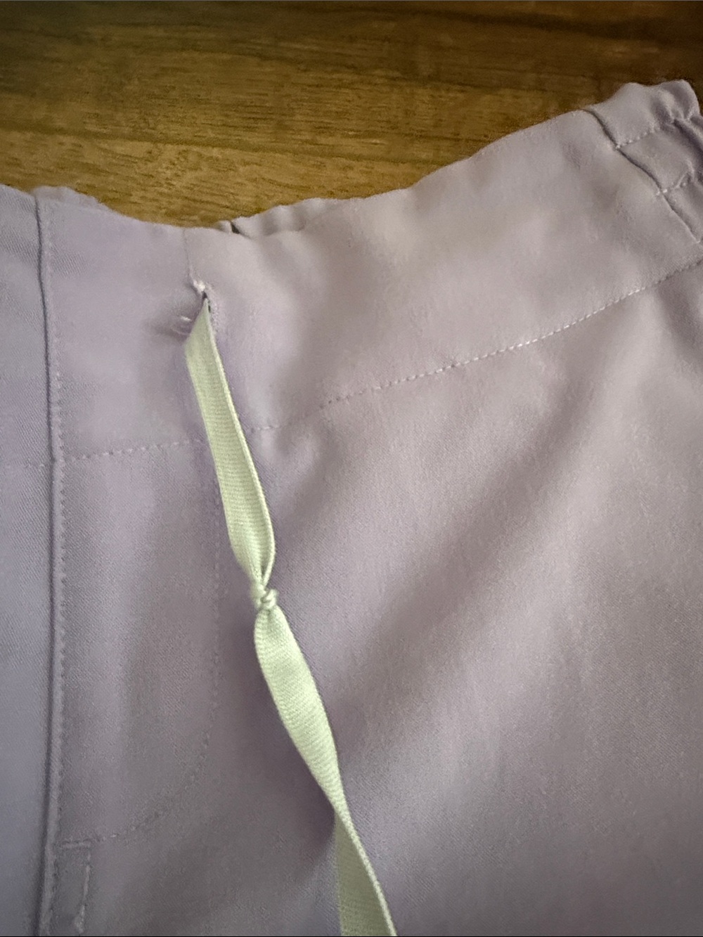 Figs Lavender Women's Scrub Top & pants Set medium - Picture 8 of 12